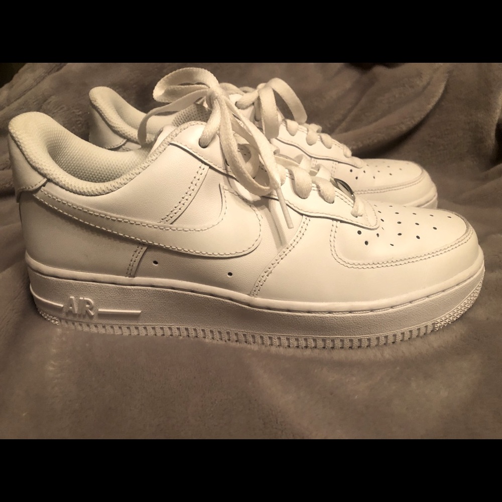 Nike Air Force One Women’s 7.5